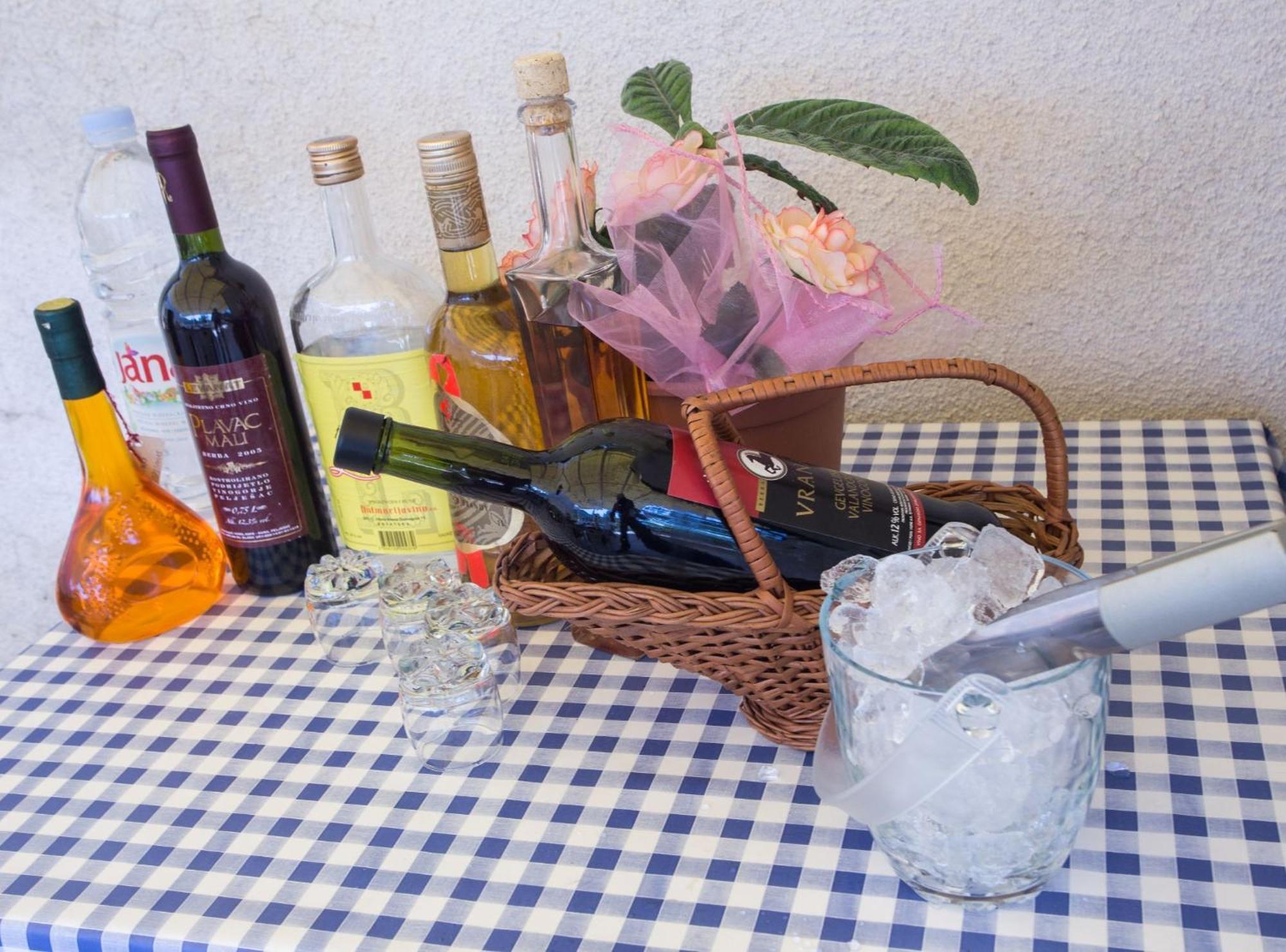 Villa Malfi Затон Экстерьер фото