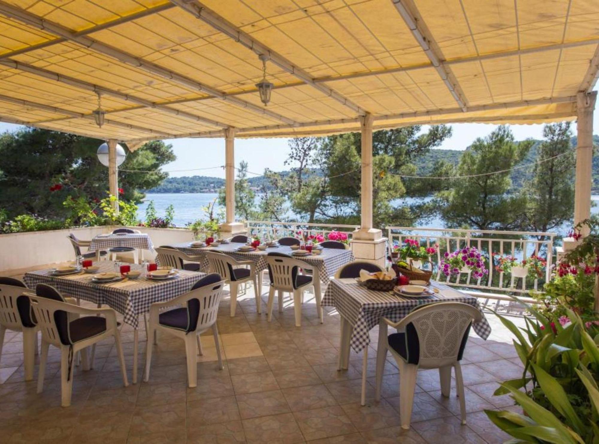 Villa Malfi Затон Экстерьер фото